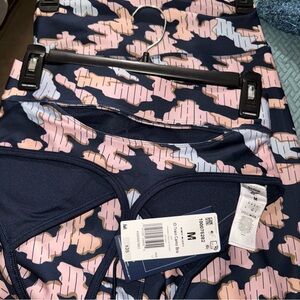 Nwt $83 Reebok Id Train Camo Blue Pink Jogger Tank Set New M Medium S7